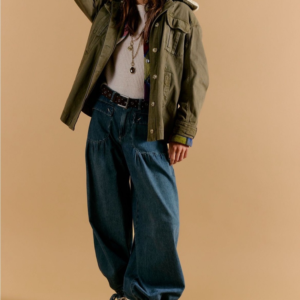 Lotus jeans